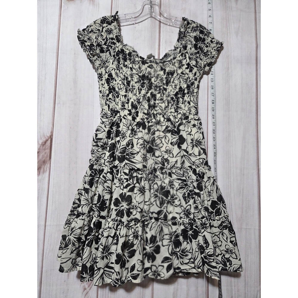 American Eagle Smocked Floral Mini Dress Medium Off Shoulder Tiered Ruffle‎
